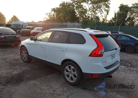 2010 Volvo Xc60 3.2 from USA, damaged, VIN YV4960DZ7A2052212